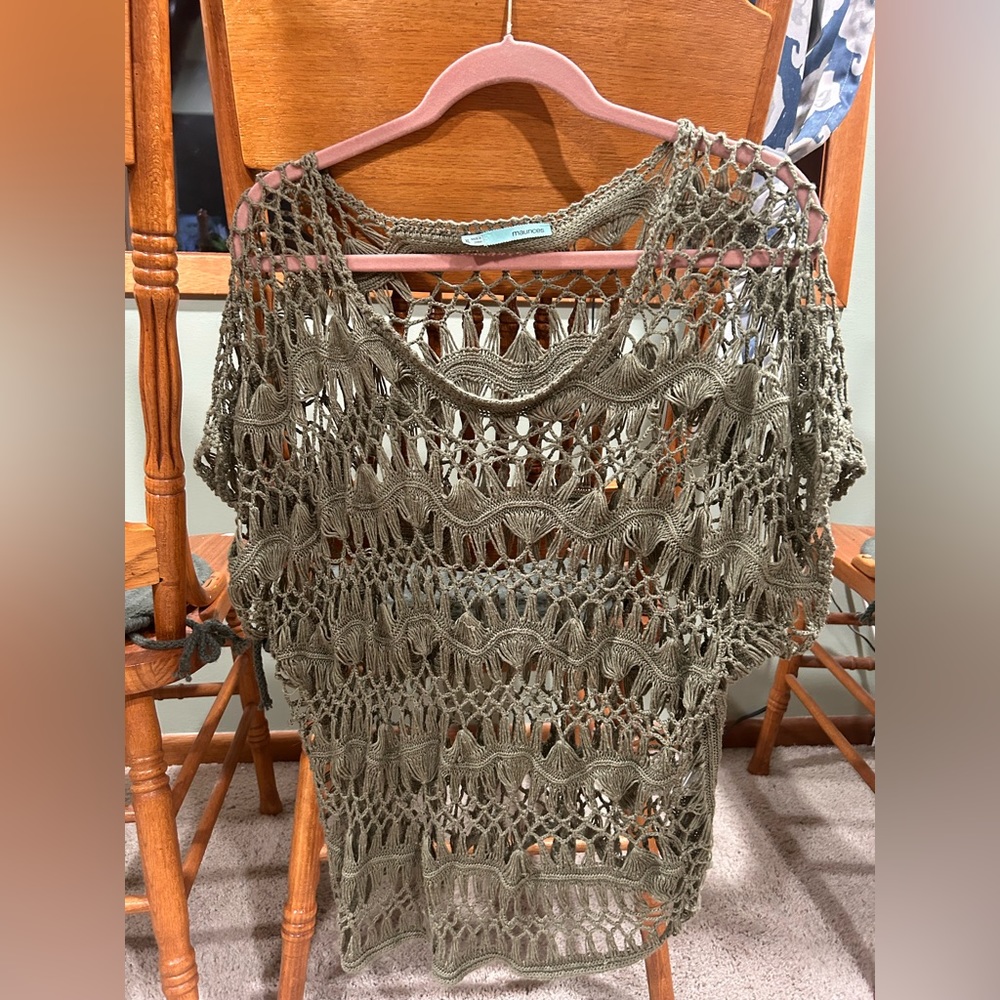 Maurice’s top